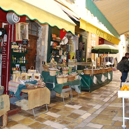 Hyeber Pour 2 Personnes Avec Vue Panoramique, Sur Le Port D'hyeres * Hyères