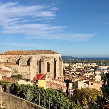 Apartment Hyeber Pour 2 Personnes Avec Vue Panoramique, Sur Le Port D'hyeres Hyeres